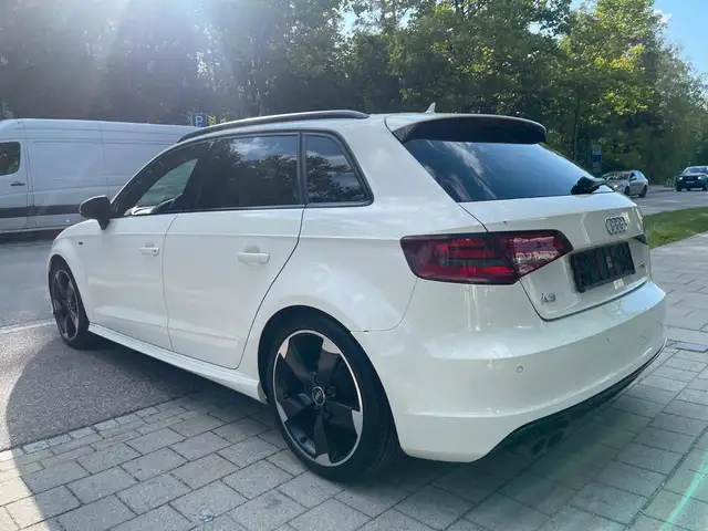 Audi A3 view 3