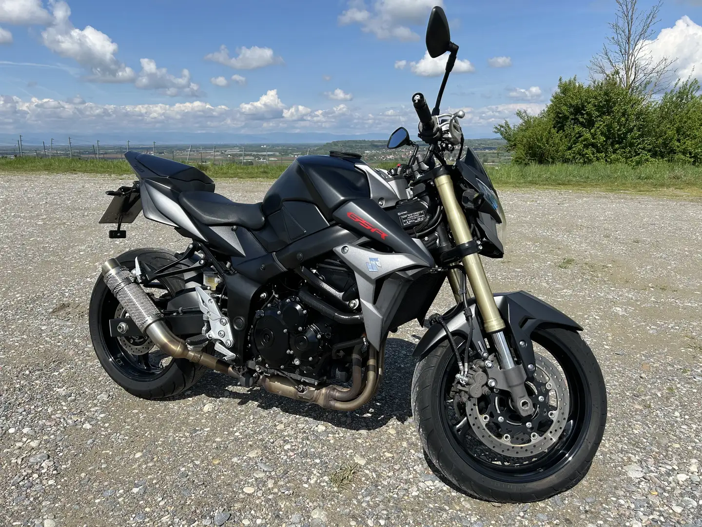 Suzuki GSR 750 ABS Negru - 1