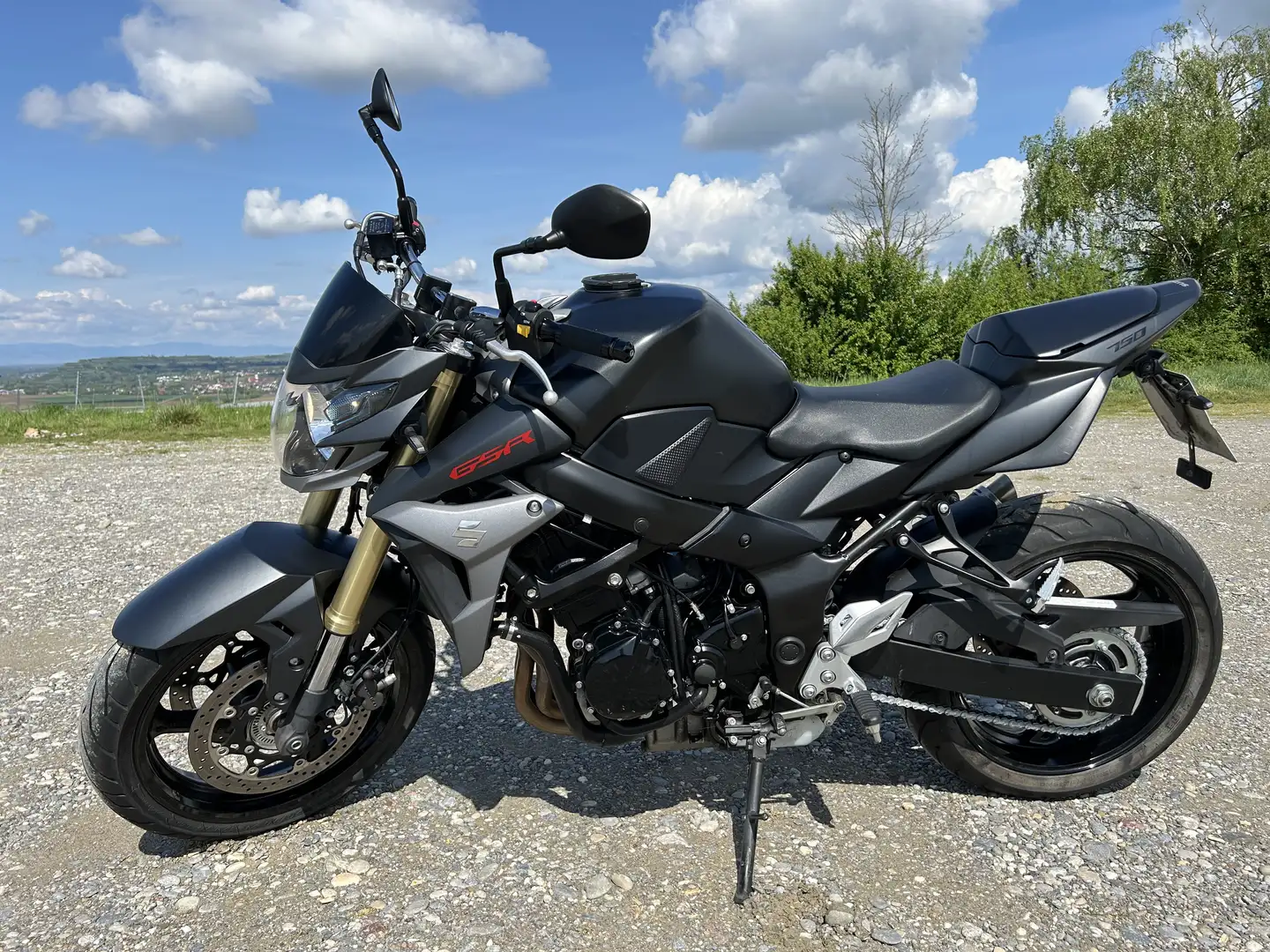 Suzuki GSR 750 ABS Negru - 2