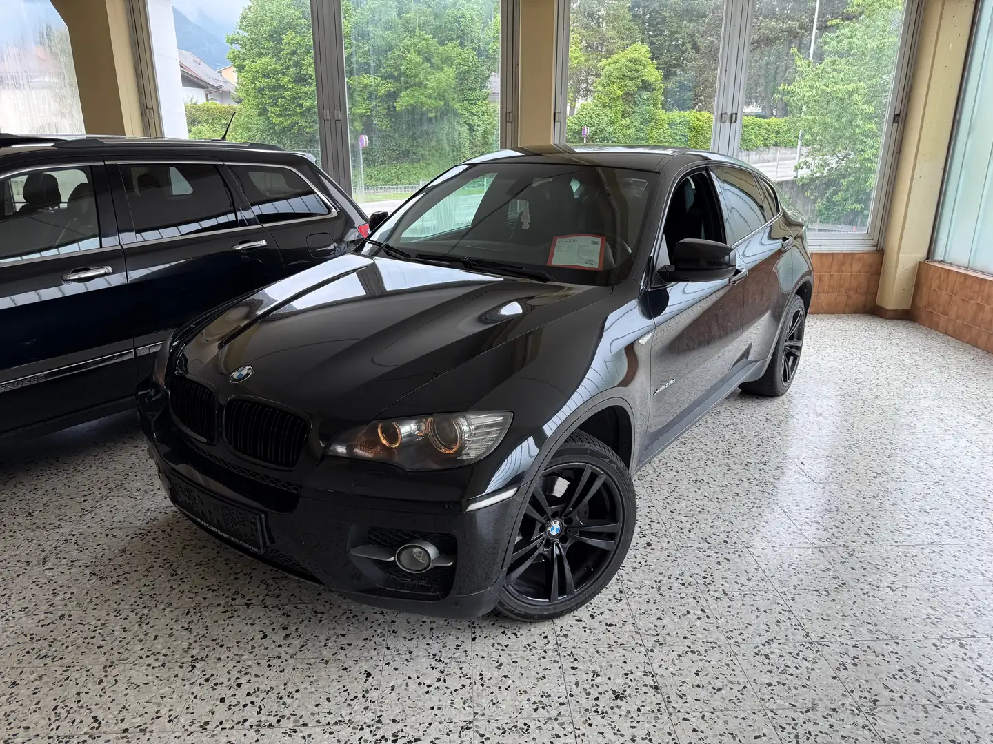BMW X6 xDrive35d Zwart - 2