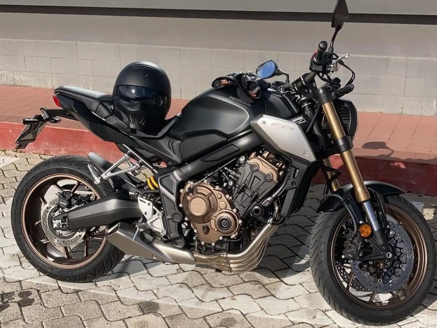 Honda CBR 650 Cb650r Чёрный - 1