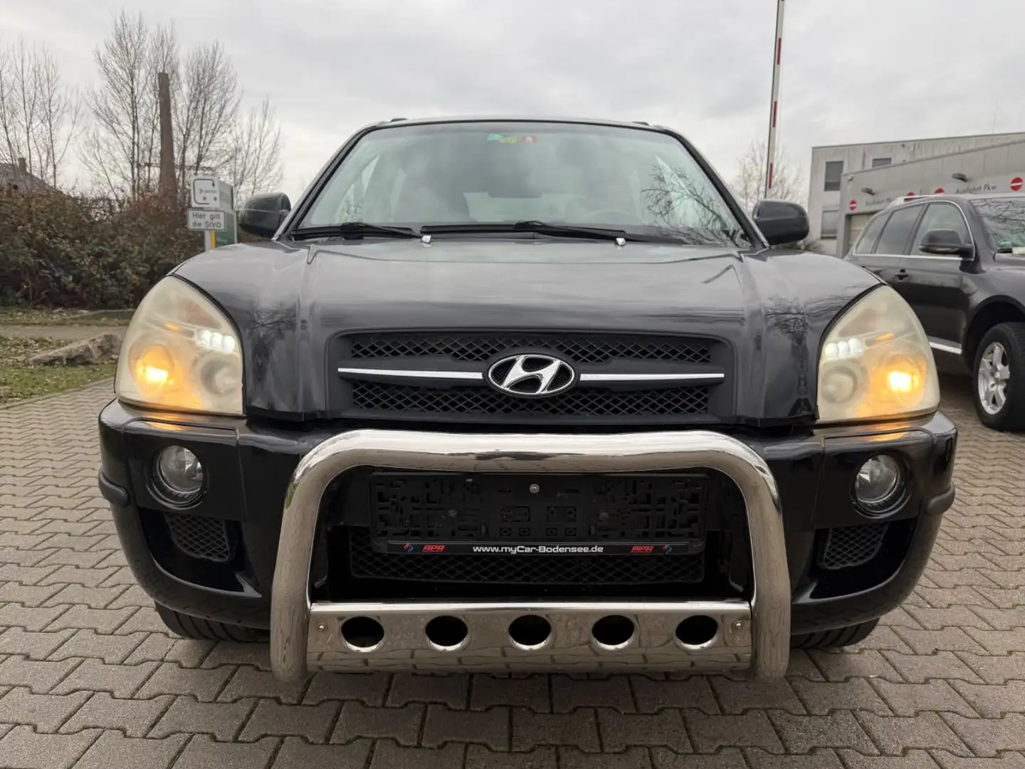 Hyundai TUCSON 2.7 GLS/4WD/AUTOMATIK/TÜV NEU/ Schwarz - 2