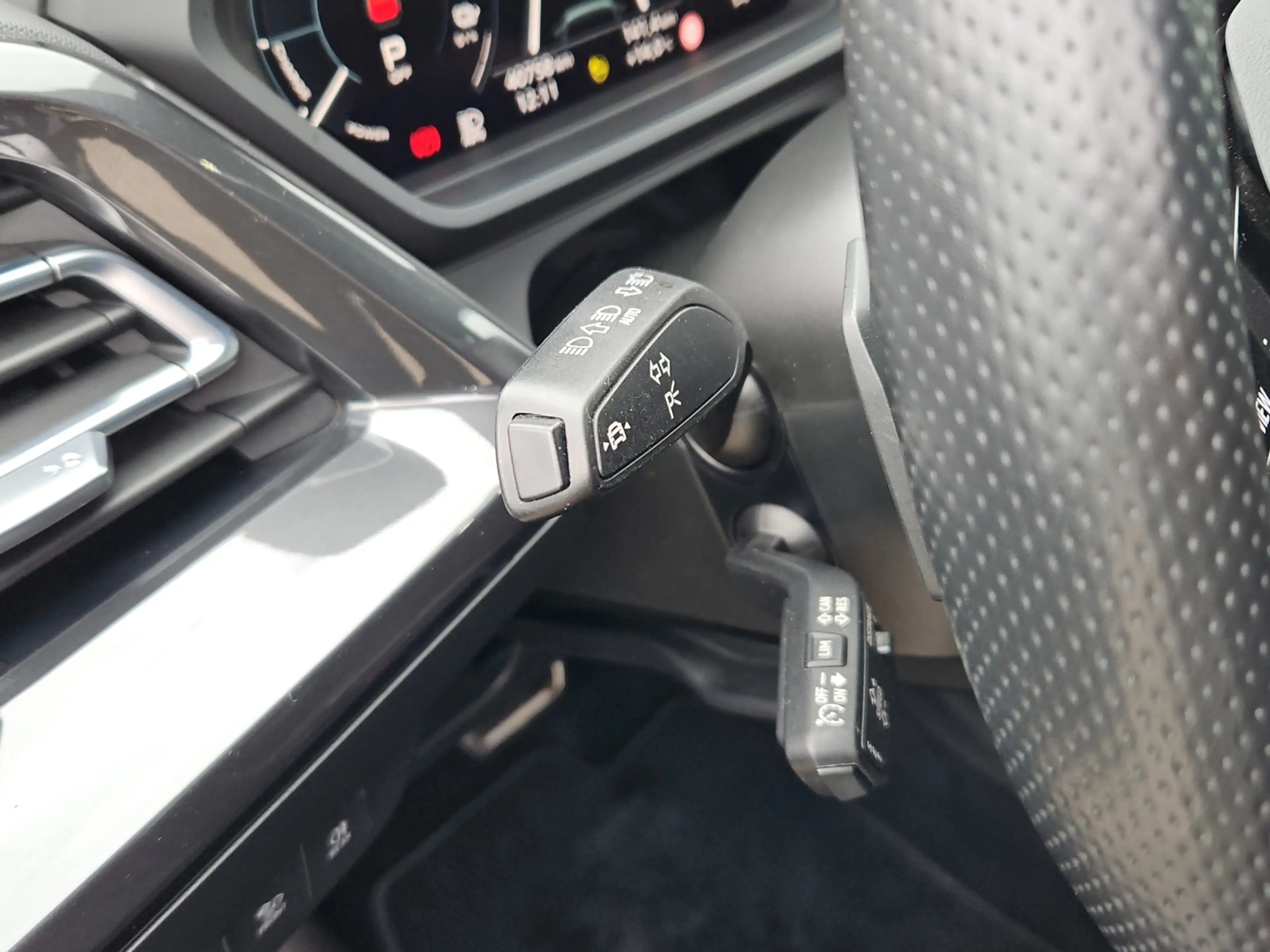 Audi Q4 e-tron 50 quattro Sportback S line NaviPlus Matrix 21-... — photo 15