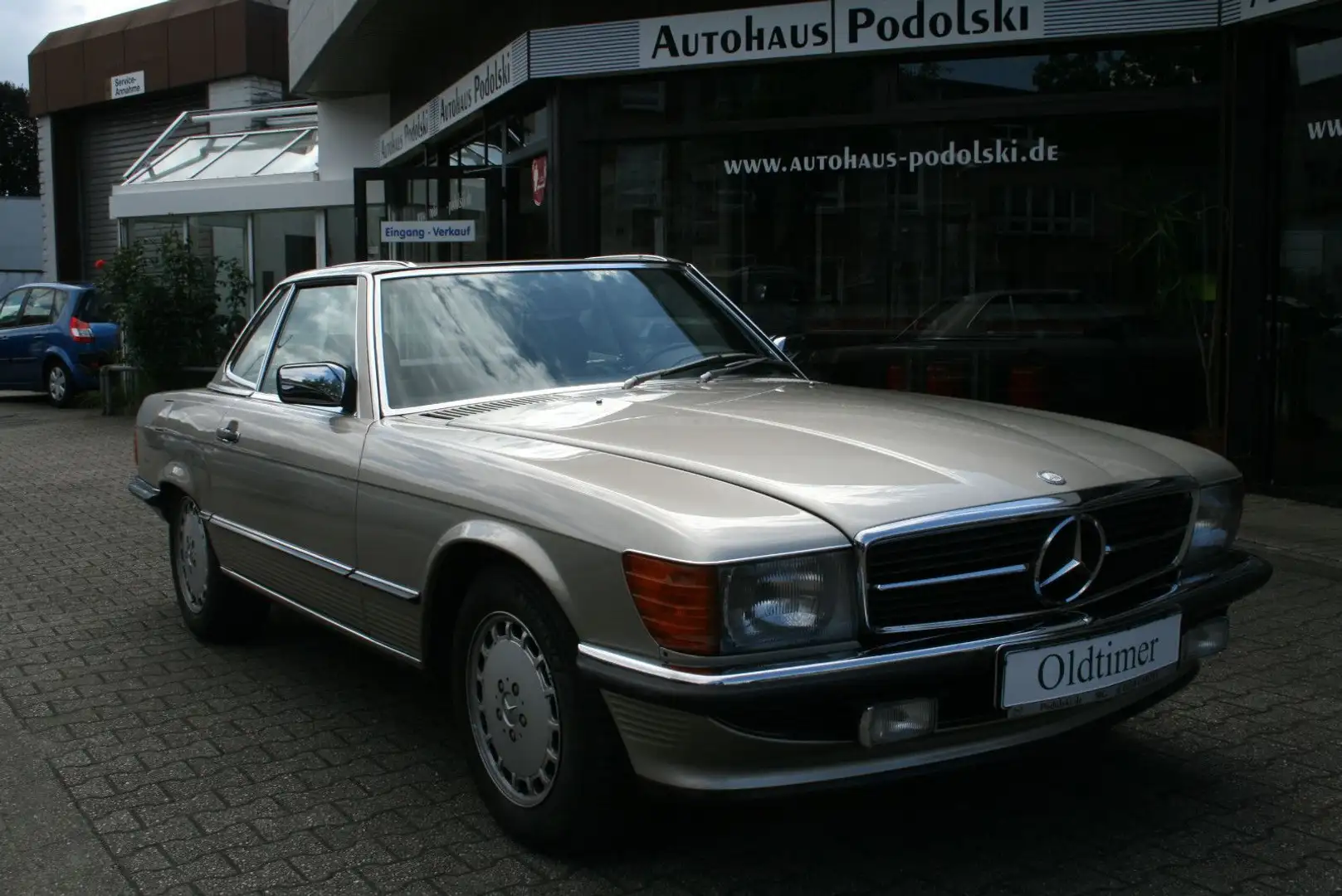 Mercedes-Benz SL 300 Autm| D.Auslief.|H-Zulassung|Classic Data srebrna - 2
