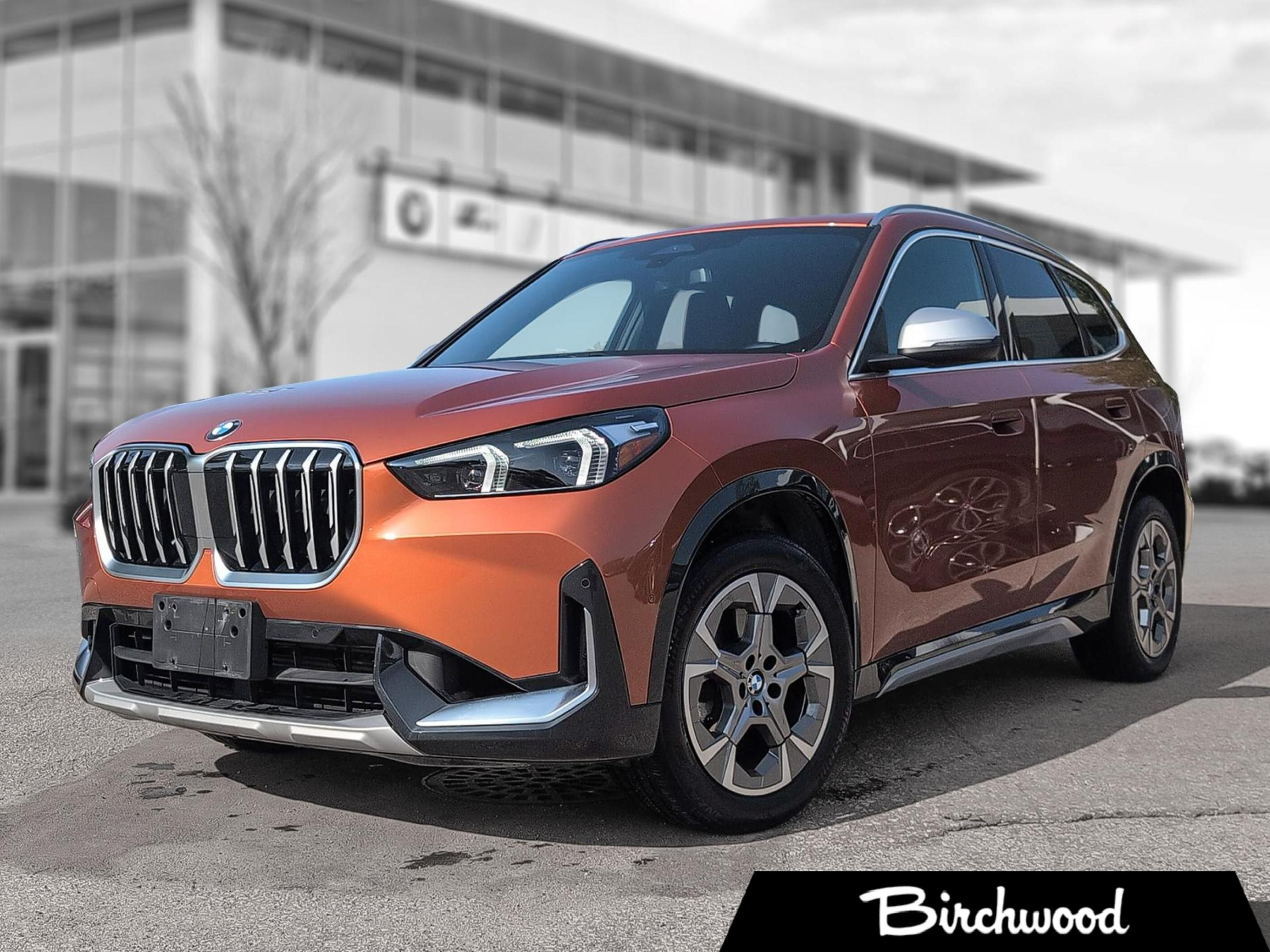2023 BMW X1 xDrive28i Premium Essential | X-Line Package | Loc