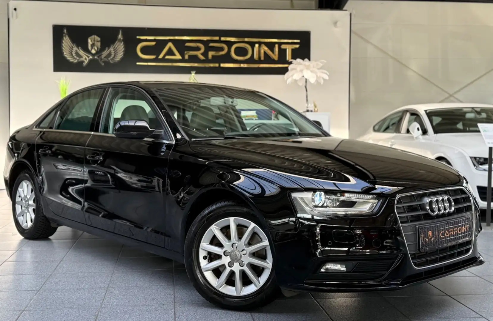Audi A4 Lim. Ambiente Aut./Xenon/Navi/PDC/SHZ/BT Schwarz - 1