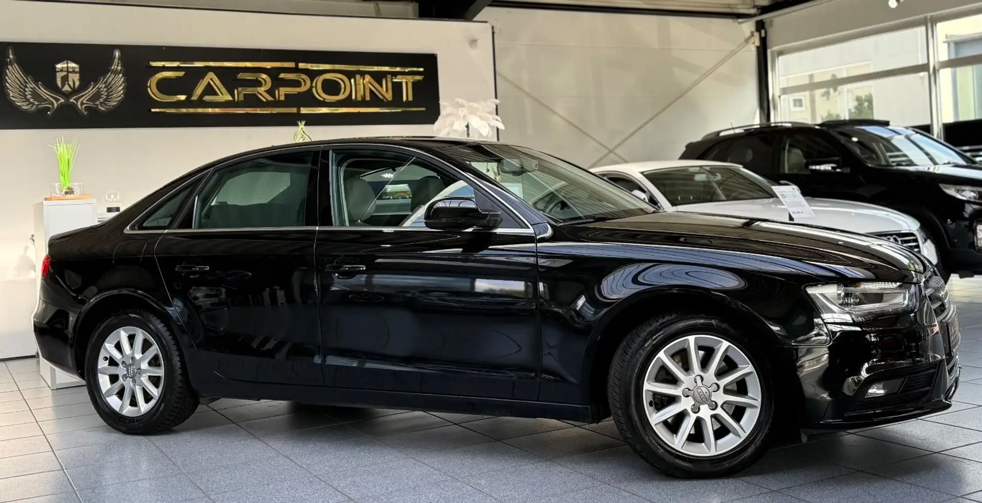 Audi A4 Lim. Ambiente Aut./Xenon/Navi/PDC/SHZ/BT Schwarz - 2