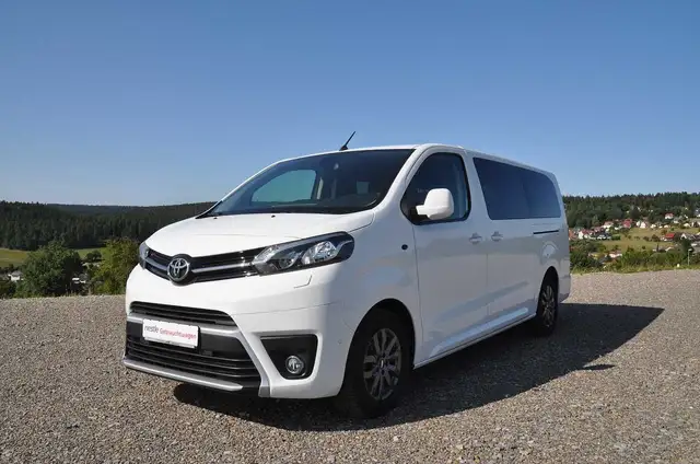 Toyota Proace Verso L2 9-Sitzer Kamera*Shz*Temp.*Flügeltüren