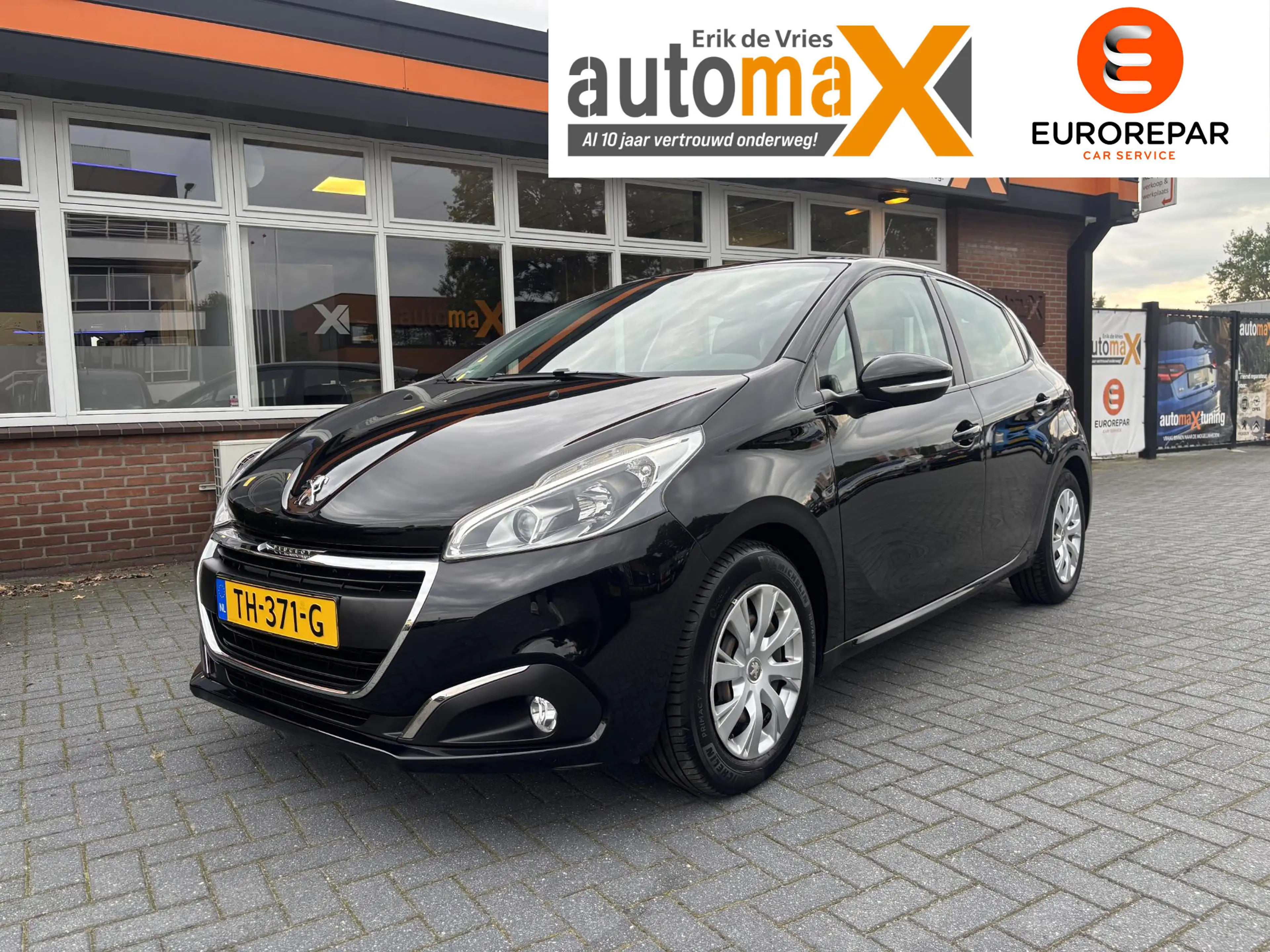Peugeot 208 1.2 PureTech Blue Lion