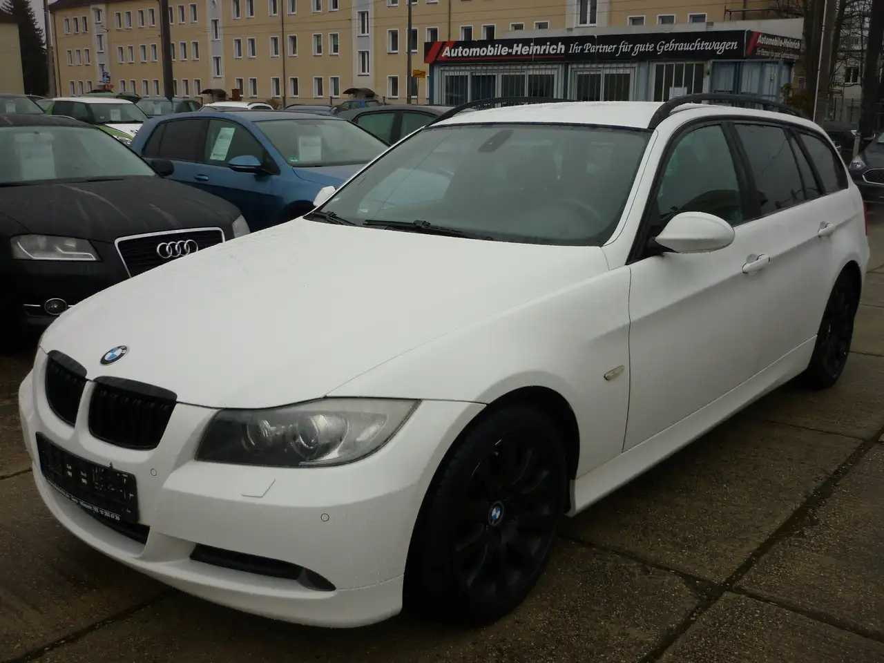 BMW 320