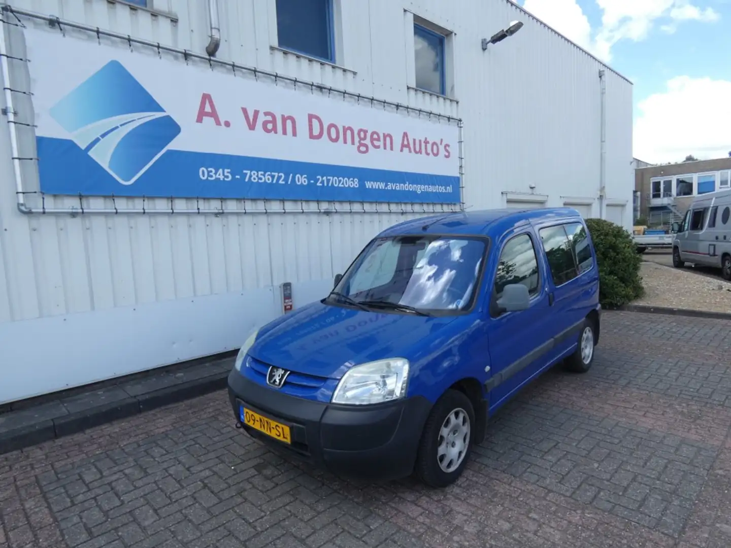 Peugeot Partner 1.4 X COMBISPACE,Airco,Stuurbekr,DBriem Verv Blauw - 2