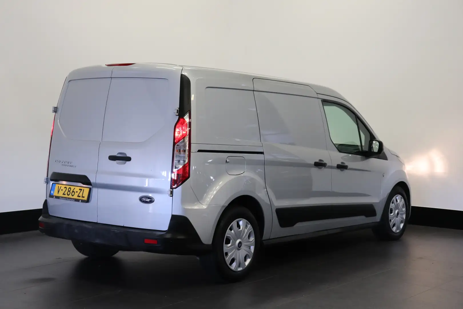 Ford Transit Connect 1.5 EcoBlue 120PK L2 Automaat EURO 6 - Airco - Nav Argent - 2