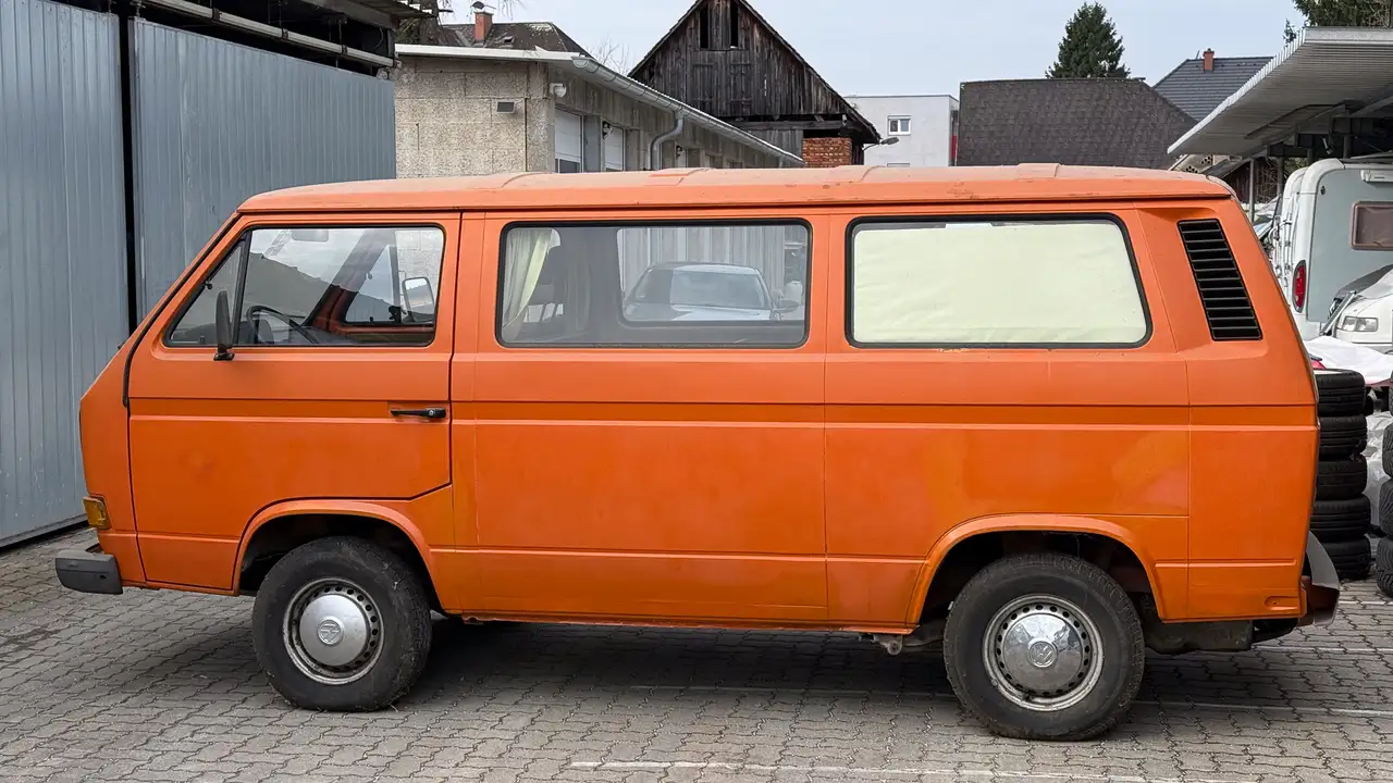 Volkswagen T3 Kombi Transporter Type 253 - Kombi, foto 4