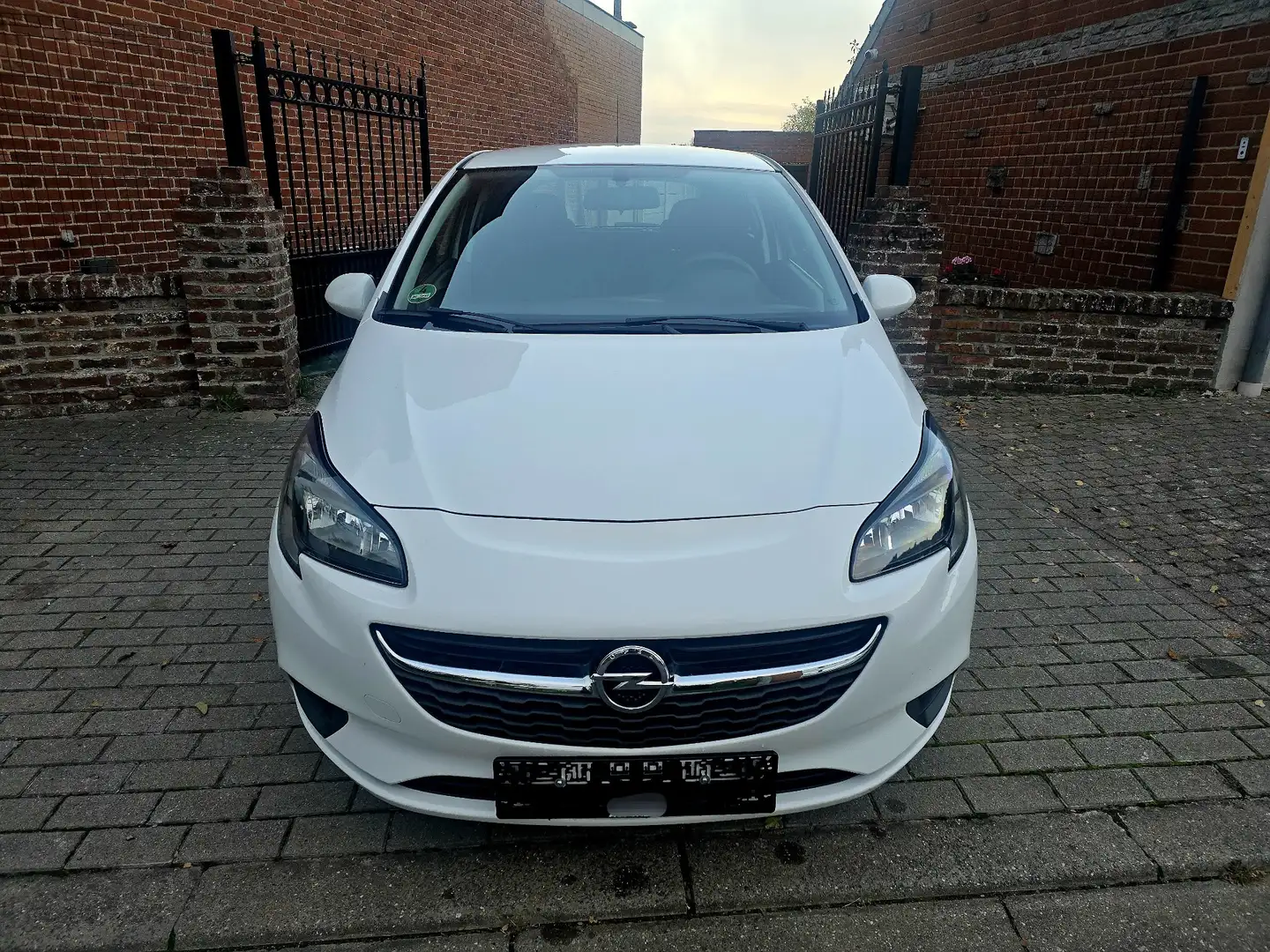 Opel Corsa 1.2i Garantie 12 mois - 1