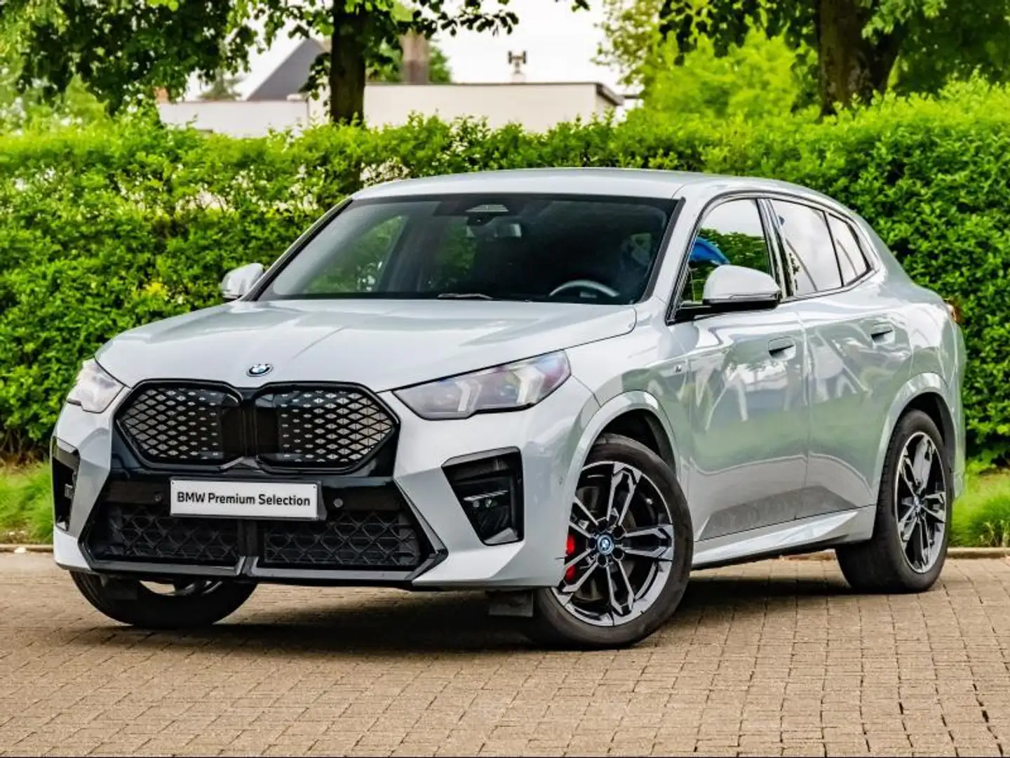 BMW Ix2