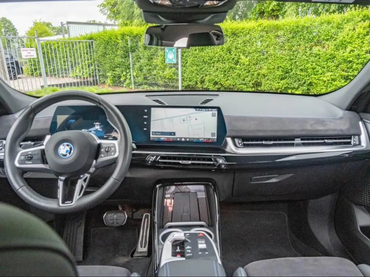 BMW iX2 xDrive30 / M Sport Pro, миниатюра 7
