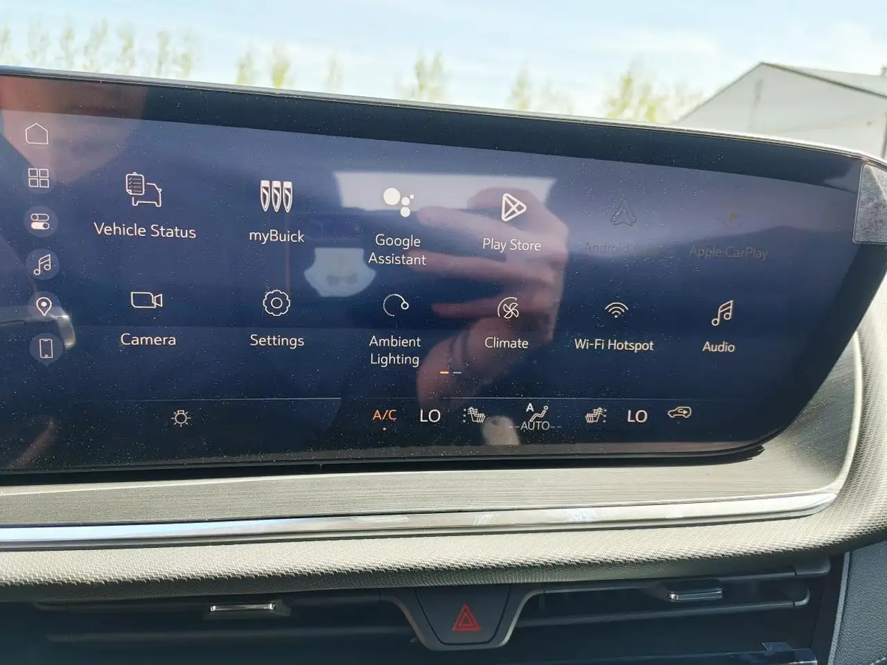 Buick Envision photo Buick Envision