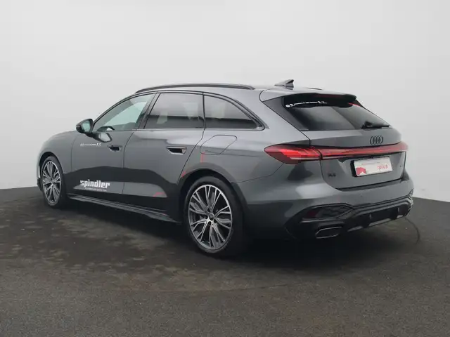 Audi A5 view 5