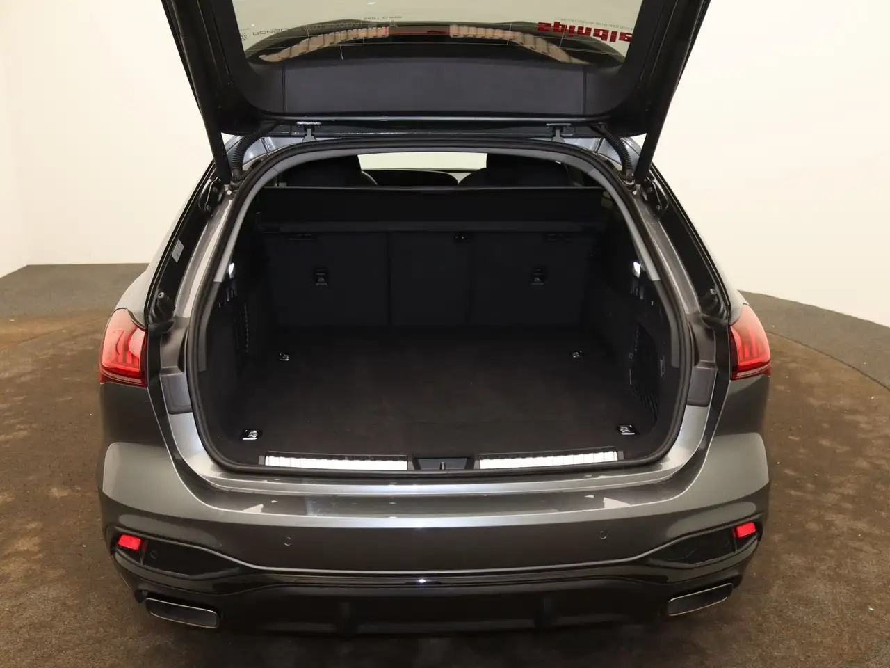 Audi A5 e-hybrid quattro S-tronic/ TechPlus,AHK 9