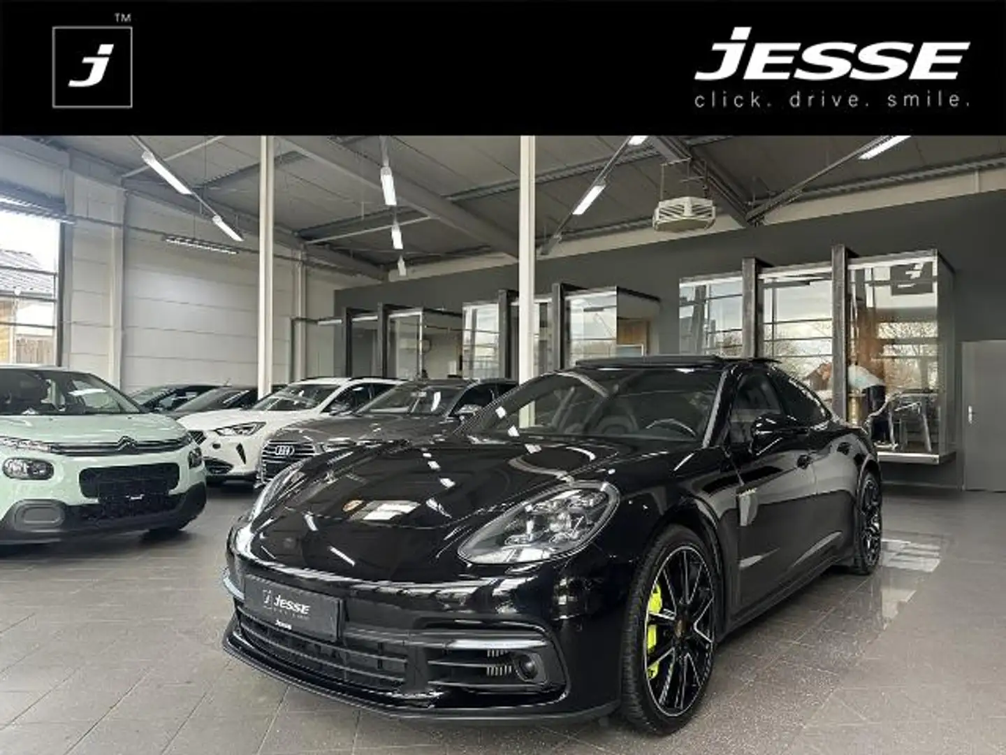 Porsche Panamera 4 E-Hybrid Chrono Pano SportAGA Approv. Fekete - 1