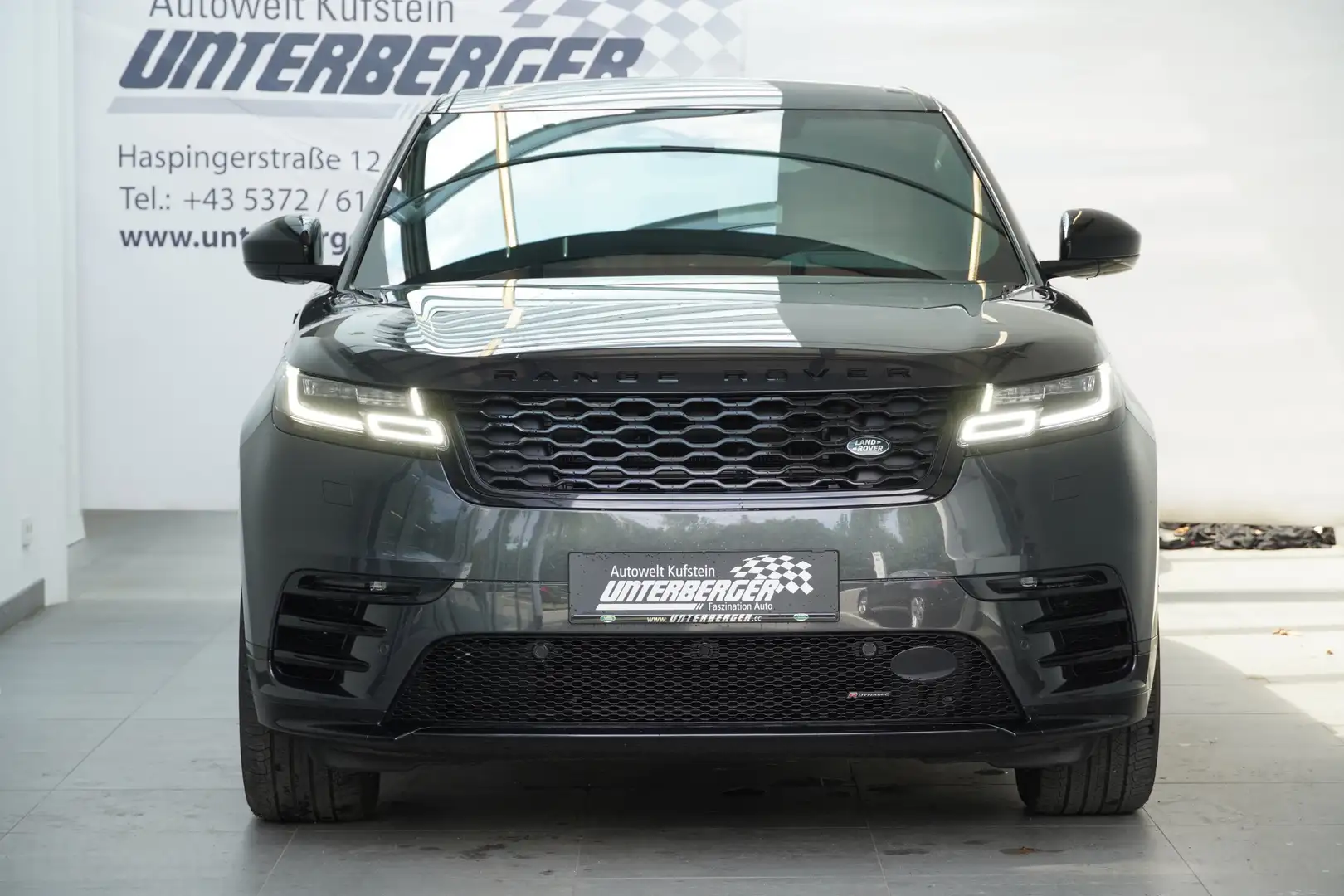 Land Rover Range Rover Velar Range Rover Velar R-Dynamic SE 204PS Grau - 2