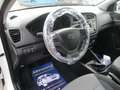 Hyundai i20 i20 II 1.2 84CV ECONEXT GPL DI SERIE CONFORT 5POR Weiß - thumbnail 11
