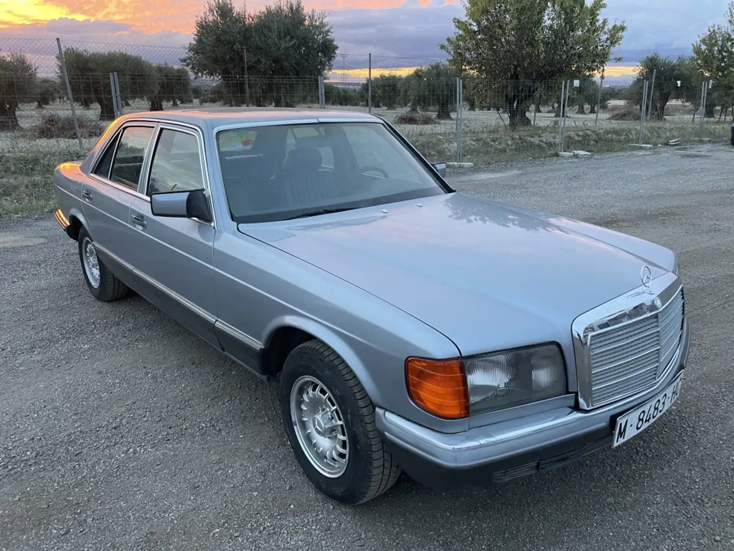 Mercedes-Benz MERCEDES-BENZ Clase S (W126) Berlina  Automático Albastru - 2