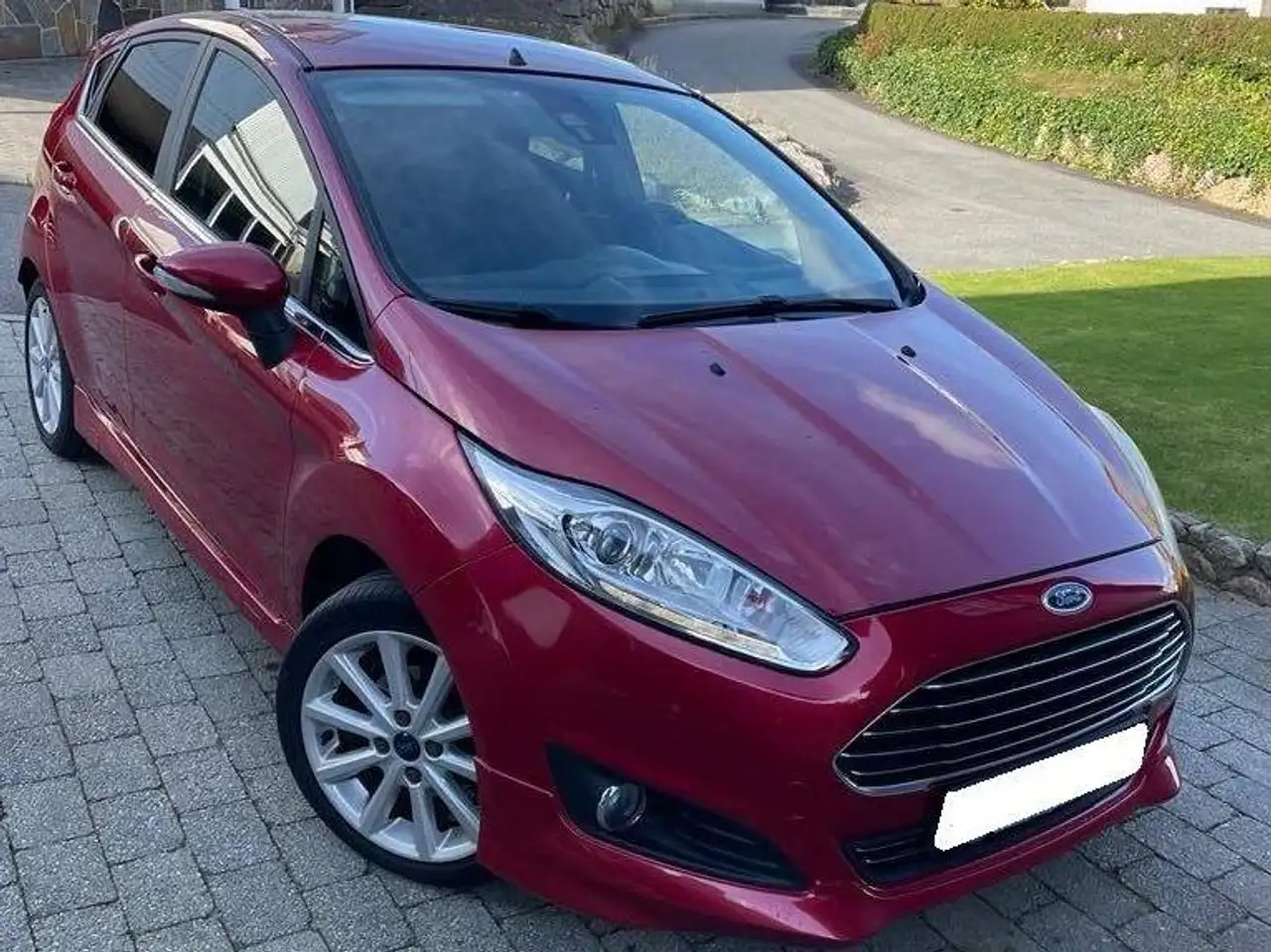 Ford Fiesta 3 portes — photo 3