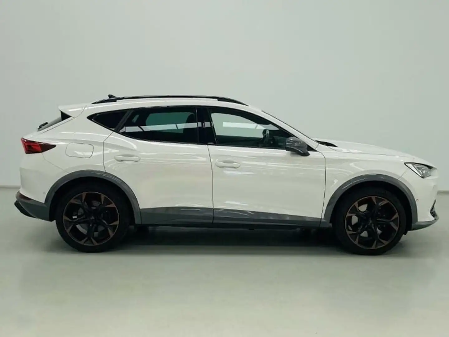 CUPRA Formentor 1.4 e-Hybrid 150kW (204 CV) DSG Blanco - 1