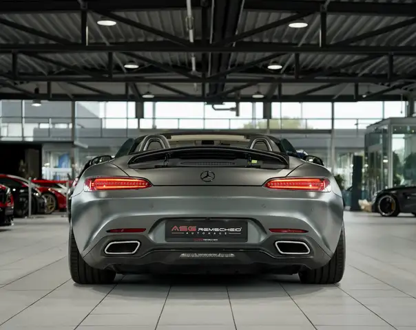 Mercedes-Benz Amg GT view 9