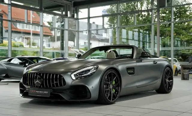 Mercedes-Benz Amg GT view 5