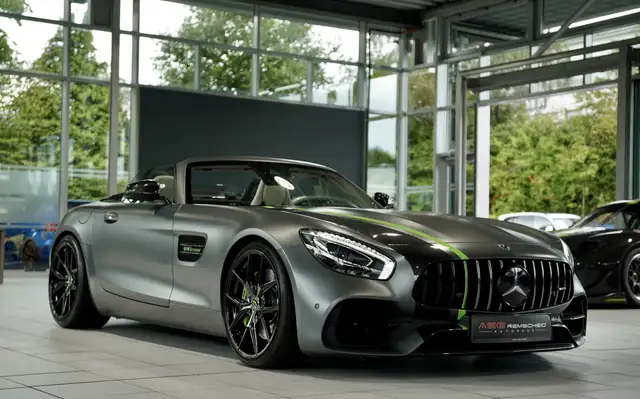 Mercedes-Benz Amg GT view 6