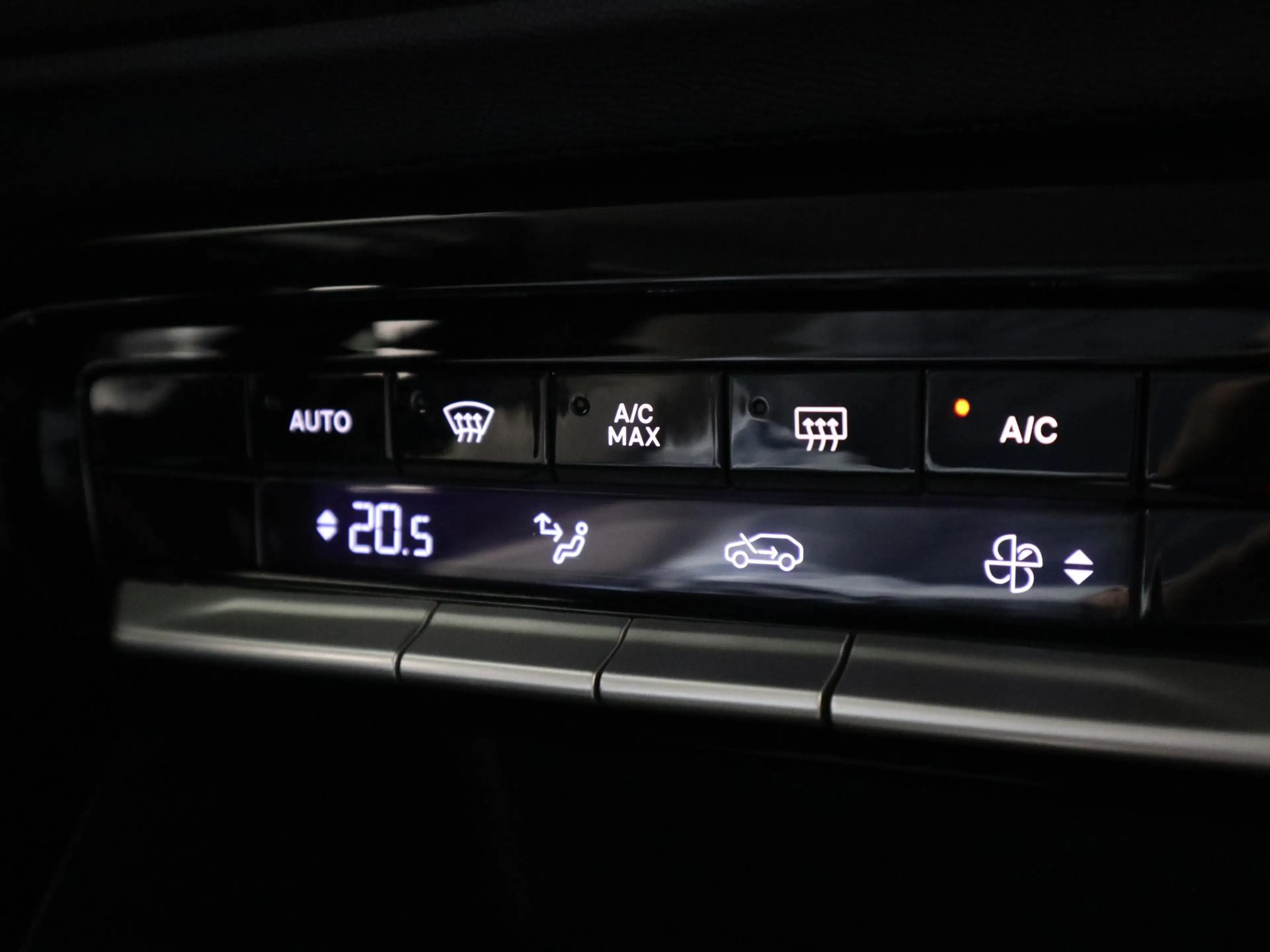 Citroen E-C3 Max 113pk 44 kWh — photo 15