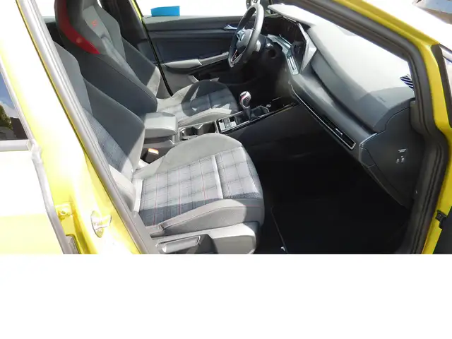 Volkswagen Golf view 12