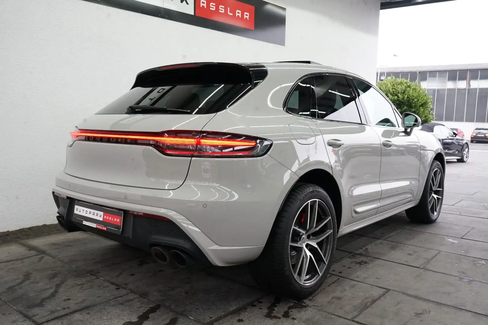 Porsche Macan S MY23/Kreide/PANO/SpAbgas/Chrono/ACC/14W Gris - 2
