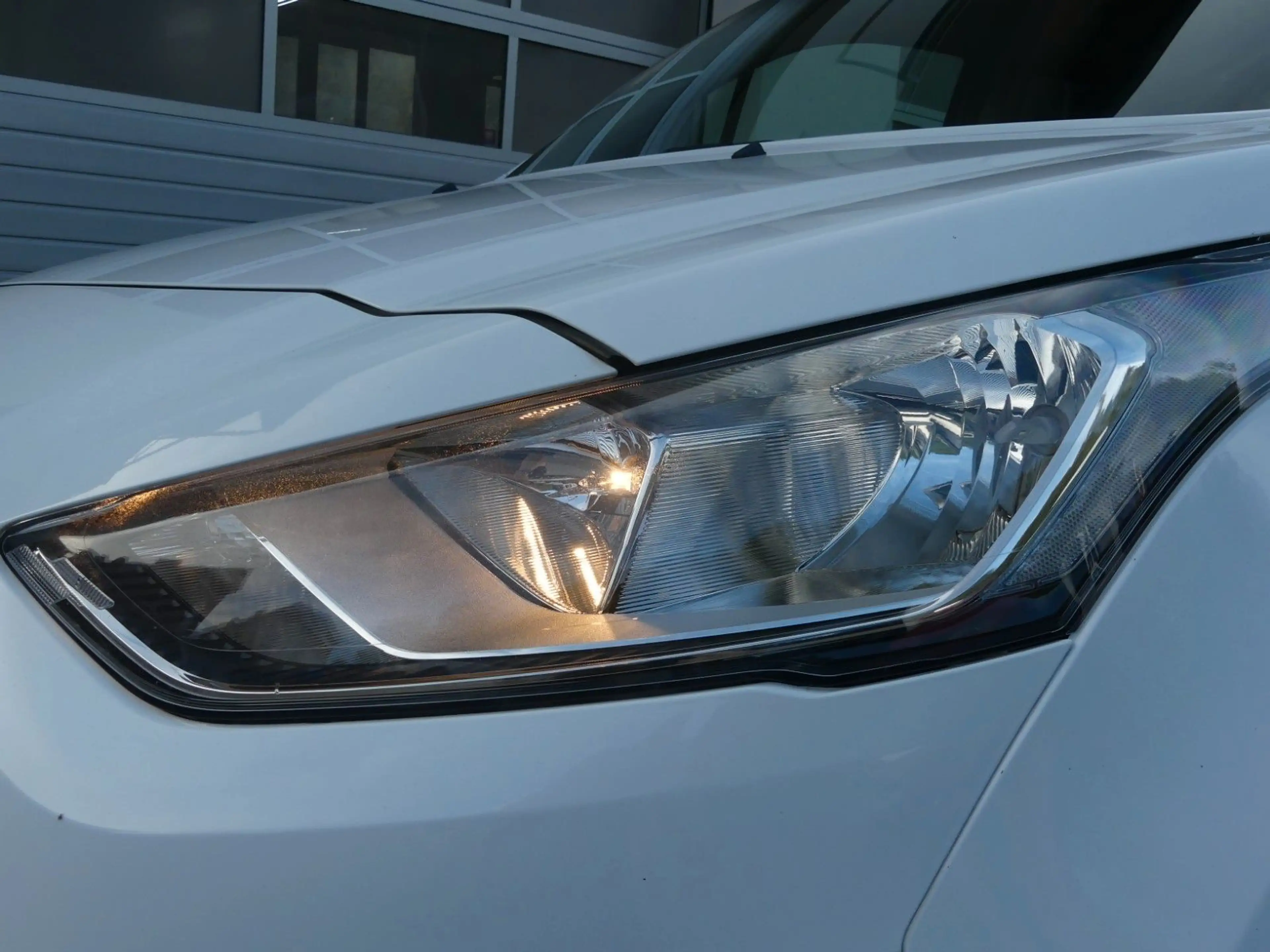 Ford Tourneo Connect Titanium — photo 9