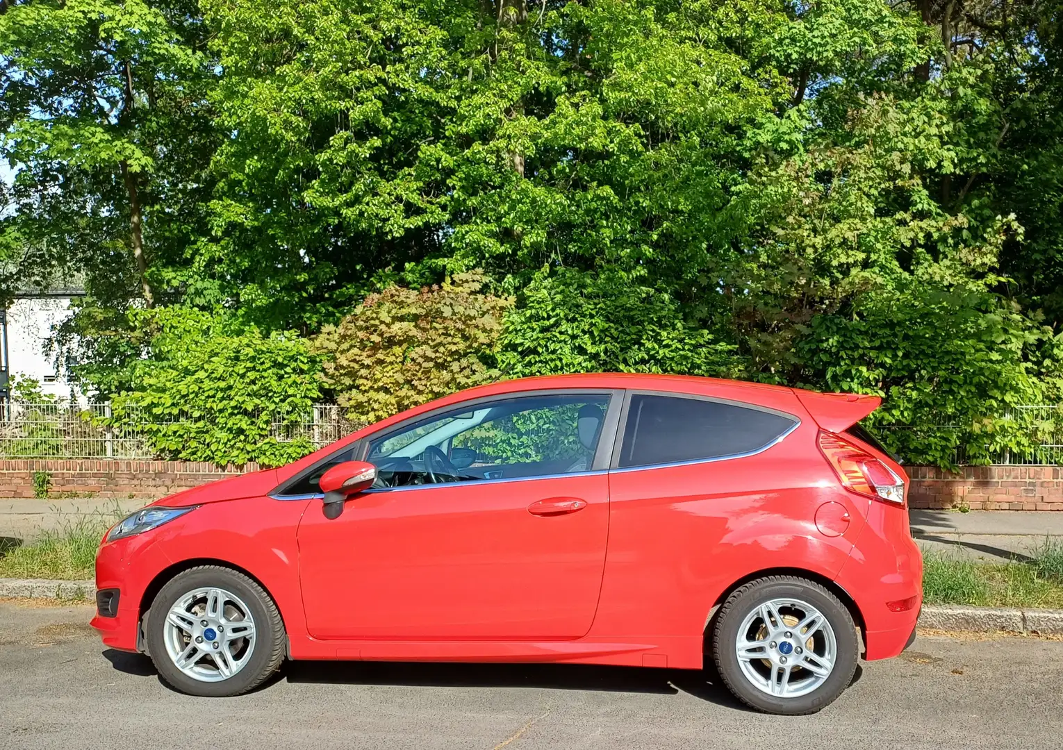 Ford Fiesta Fiesta 1.0 EcoBoost Start-Stop Individual Červená - 1