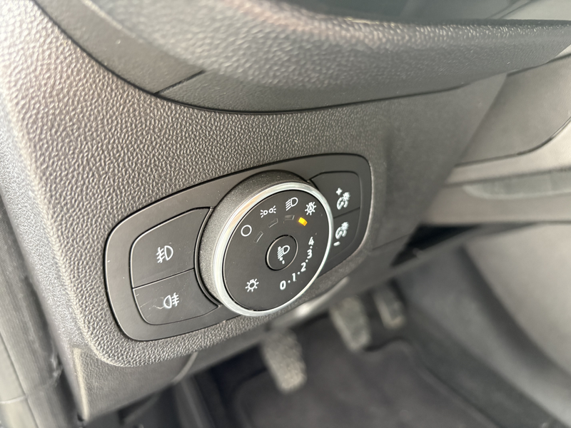 Ford Fiesta Trend 1,1 *1.BESITZ*WINTER-PAKET*WENIG KM* — photo 10
