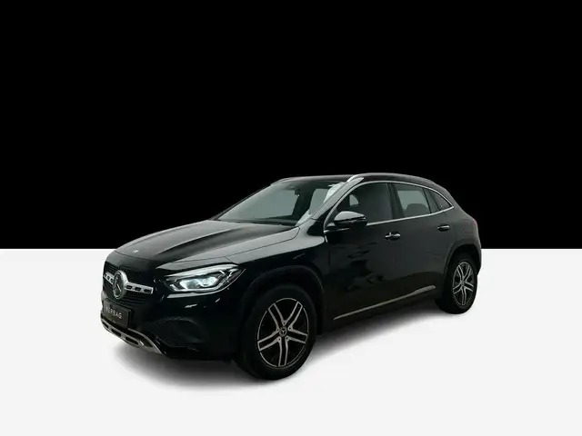 Mercedes-Benz GLA 200 GLA 200 d LED+Totw+Kamera+Apple Progressive Navi