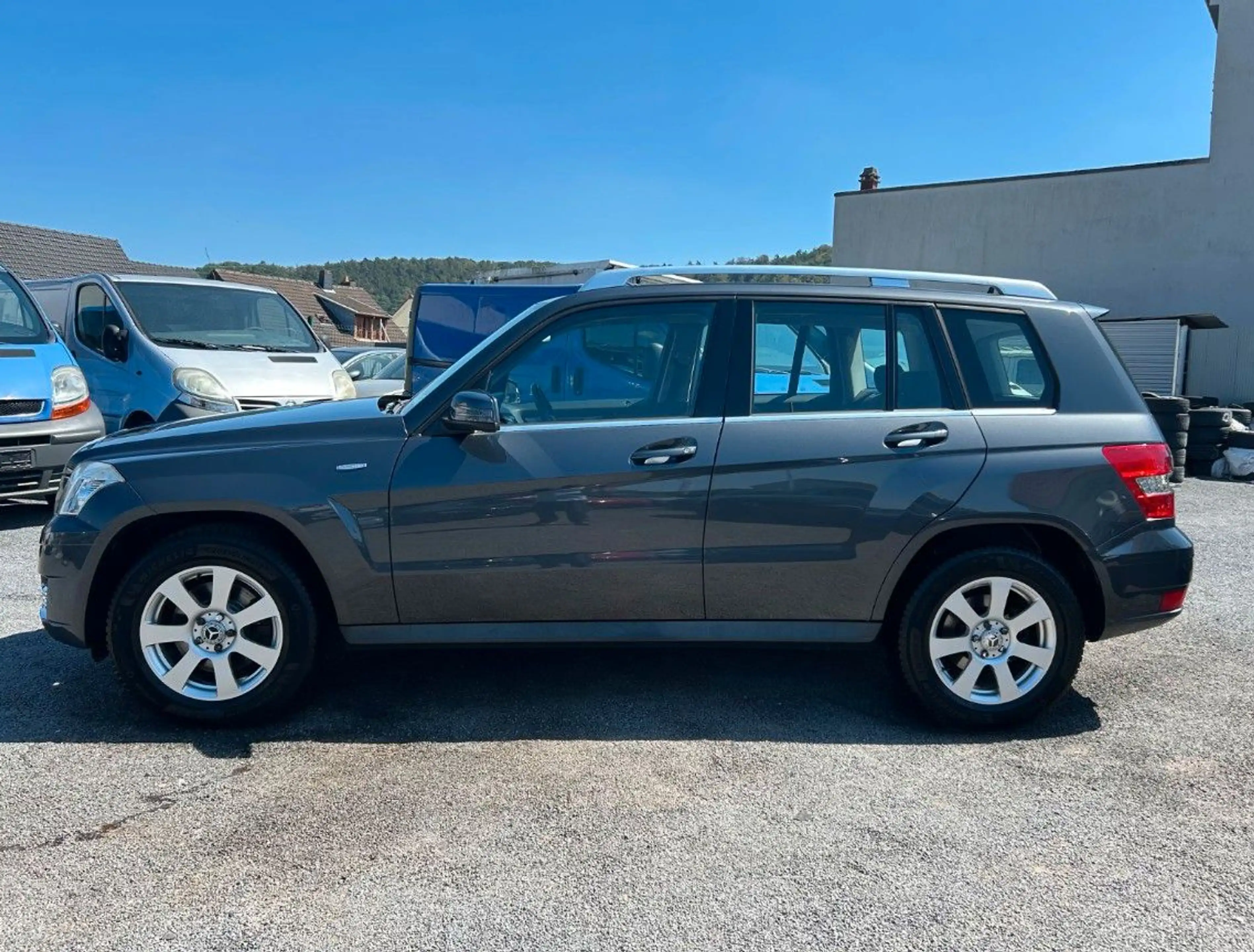 Mercedes-Benz GLK 220 BE 4MATIC 7G NAVI + SHZ +TEMP — photo 4