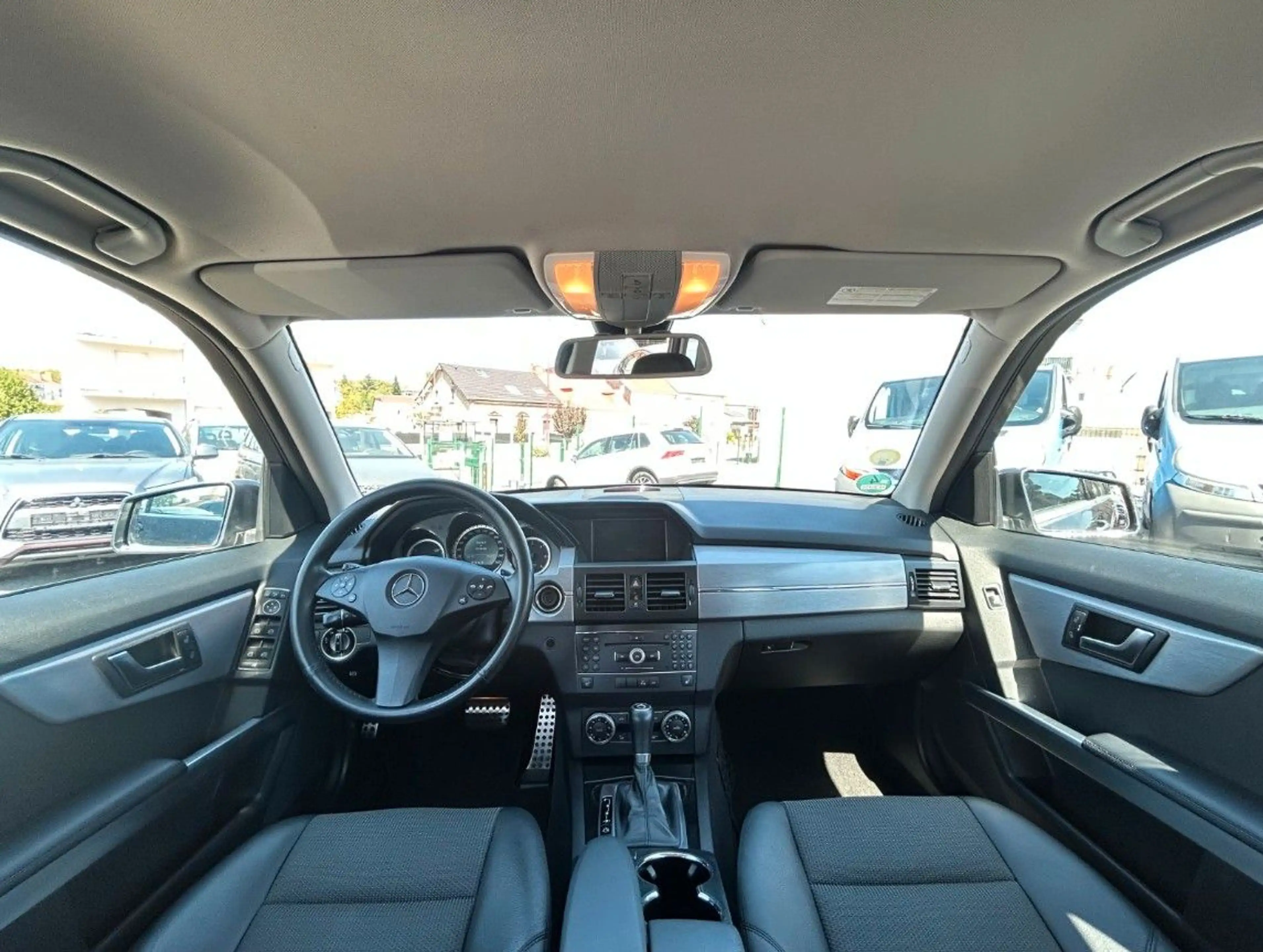 Mercedes-Benz GLK 220 BE 4MATIC 7G NAVI + SHZ +TEMP — photo 11