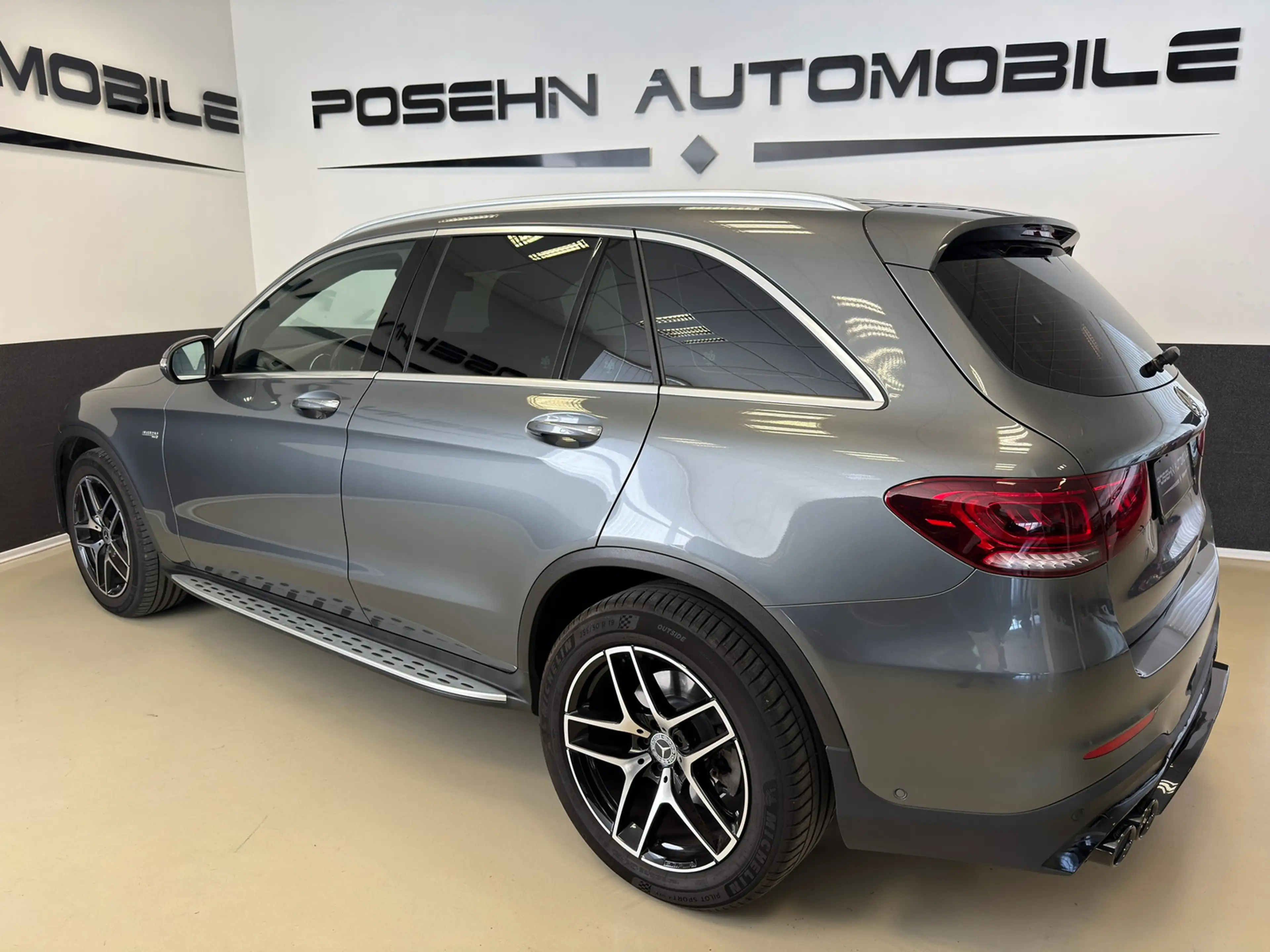 Mercedes-Benz GLC 400 d 4M AMG-Line AHK Distronic Panorama — photo 6