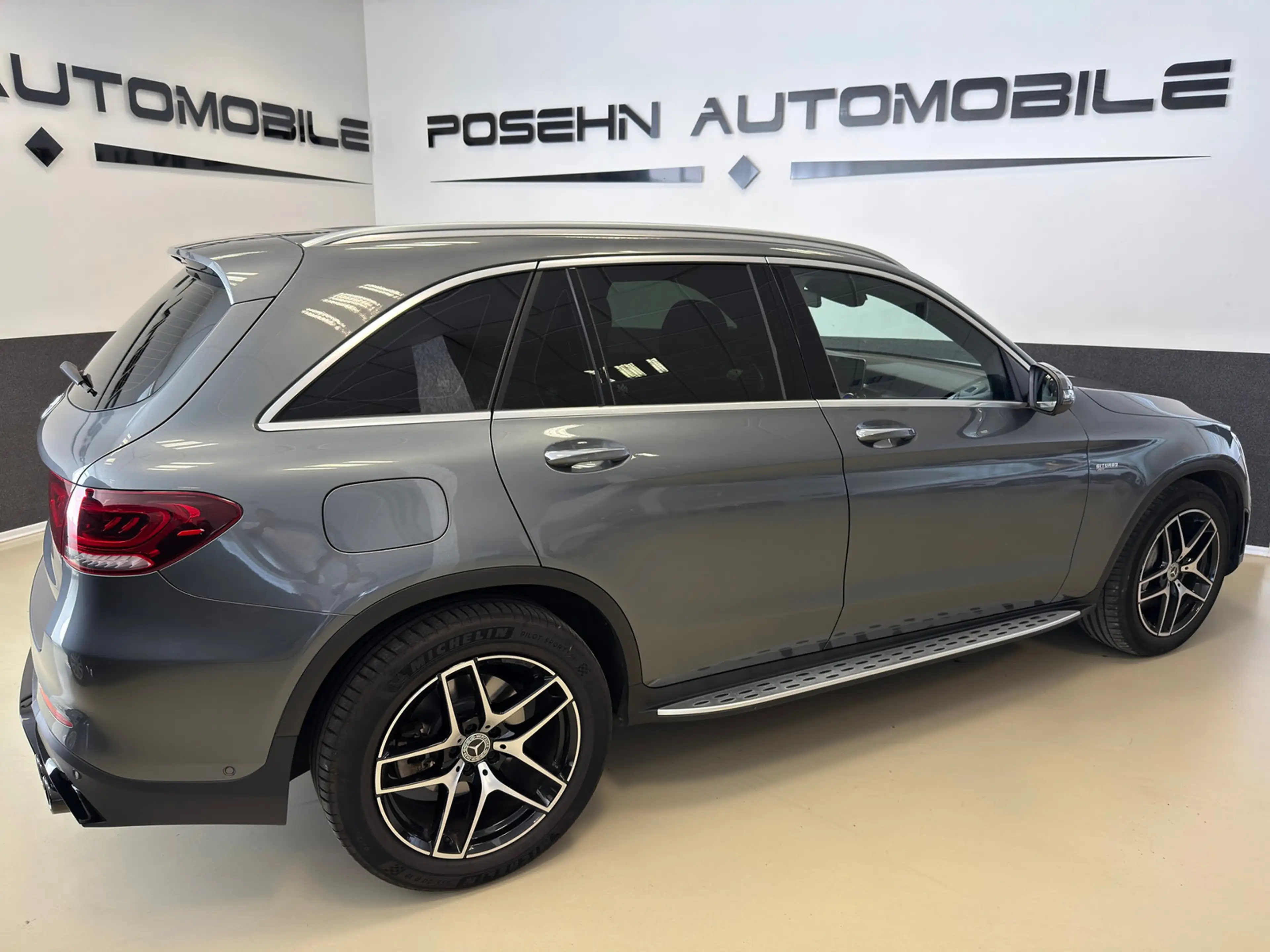 Mercedes-Benz GLC 400 d 4M AMG-Line AHK Distronic Panorama — photo 4