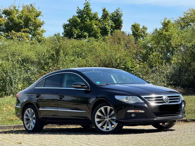 Volkswagen Passat CC Basis BlueTDI TÜV Zahnriemen neu gute Zustand