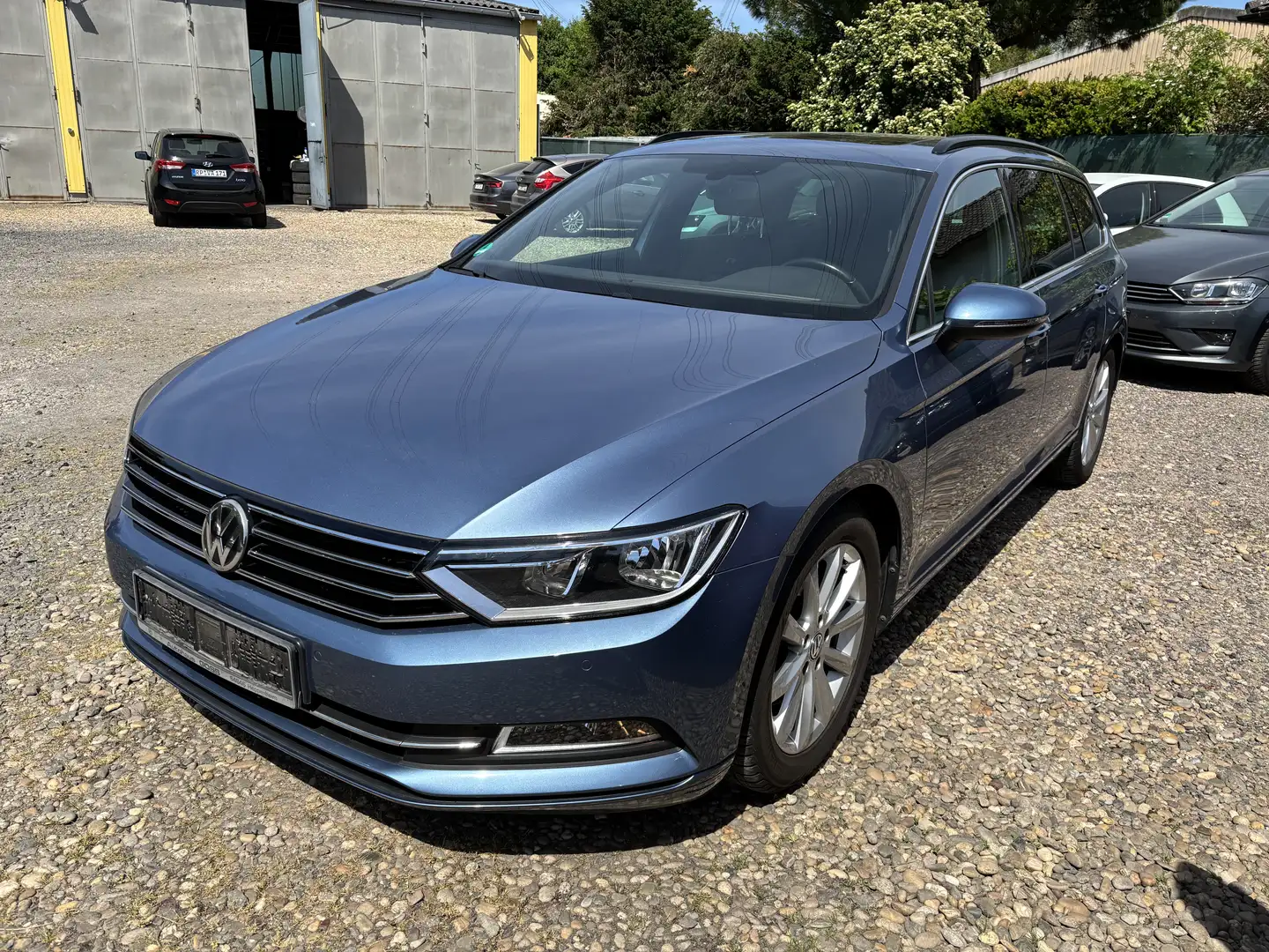 Volkswagen Passat Variant Comfortline BMT/Start-Stopp R-Line Paket S-Heft Modrá - 2