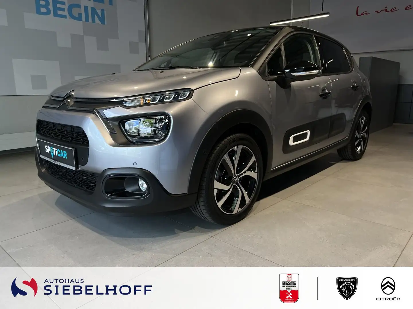 Citroen C3 Shine Pack PureTech 110 *NAV*Keyless*CAM*SHZ* Grau - 2