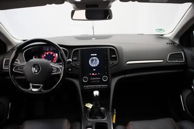 Renault Megane view 2