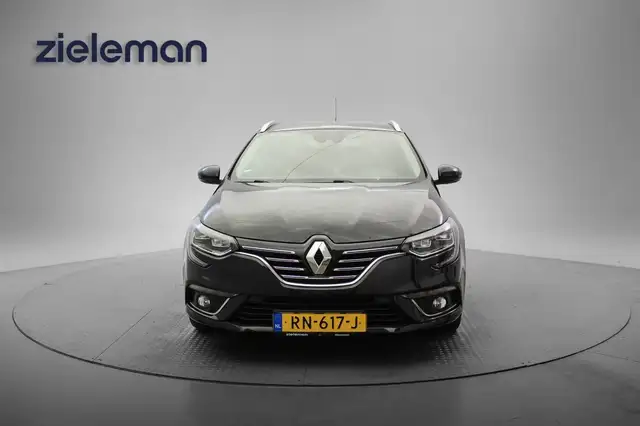 Renault Megane view 14