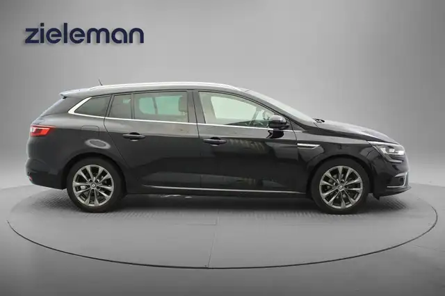 Renault Megane view 15