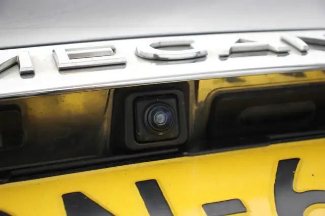 Renault Megane view 10